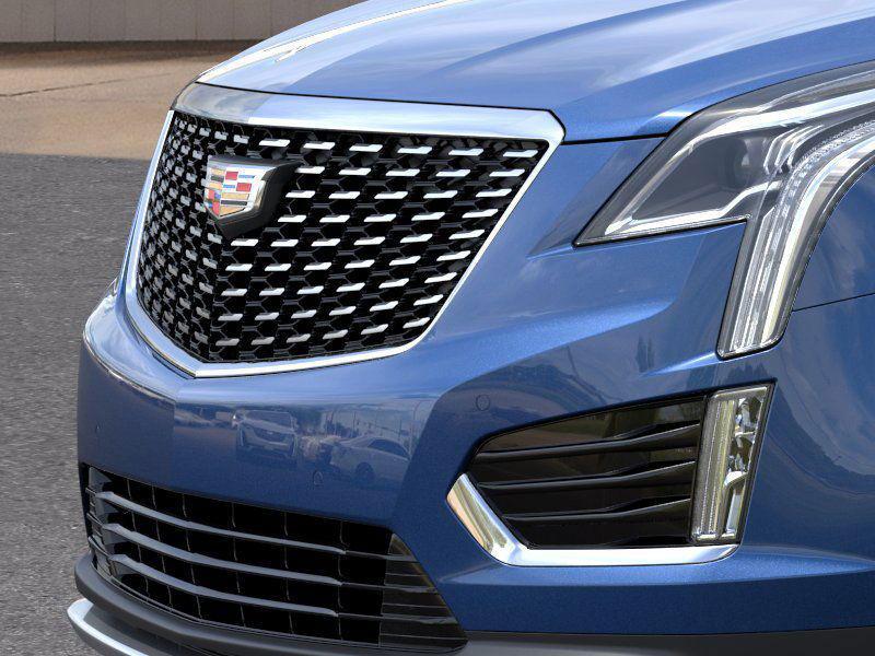 new 2025 Cadillac XT5 car, priced at $51,115