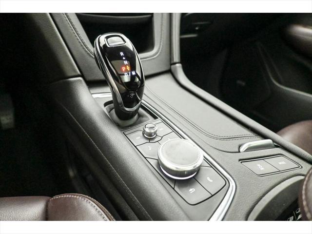 used 2023 Cadillac XT6 car, priced at $38,992