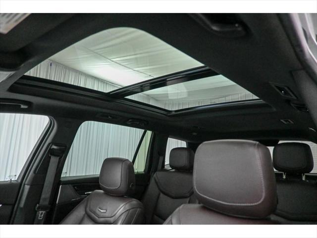 used 2023 Cadillac XT6 car, priced at $38,992