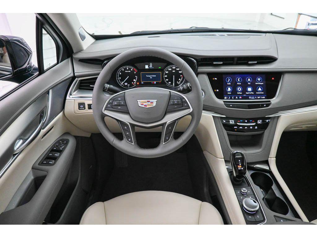 new 2025 Cadillac XT5 car, priced at $54,715