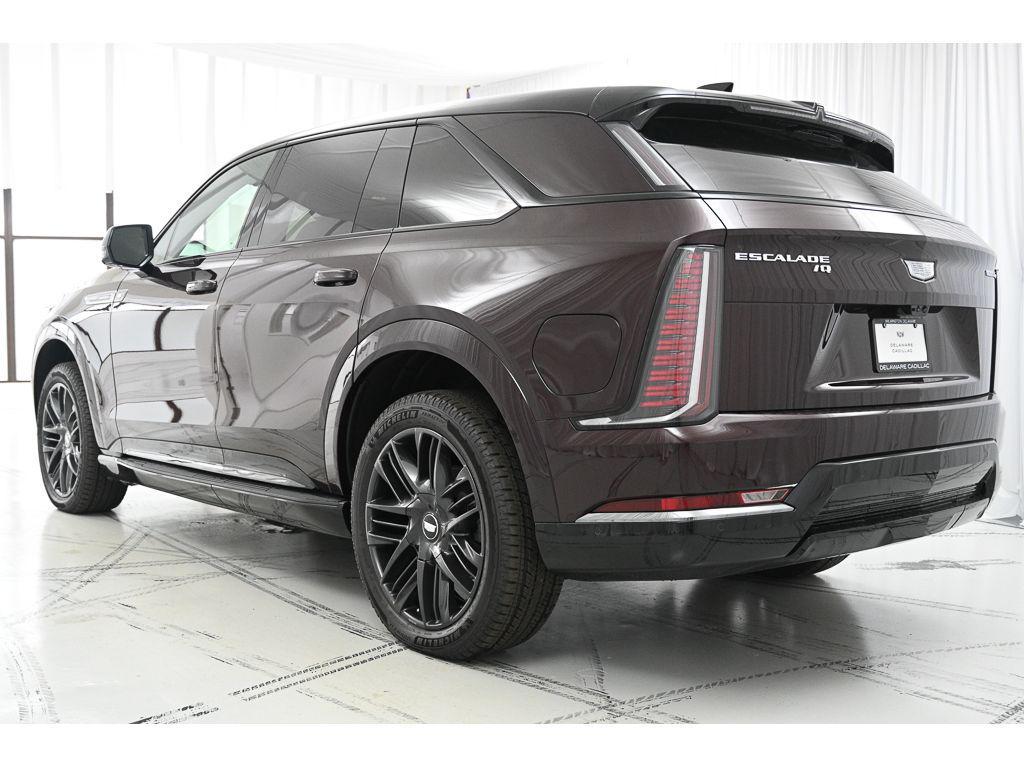 new 2025 Cadillac Escalade IQ car, priced at $156,735