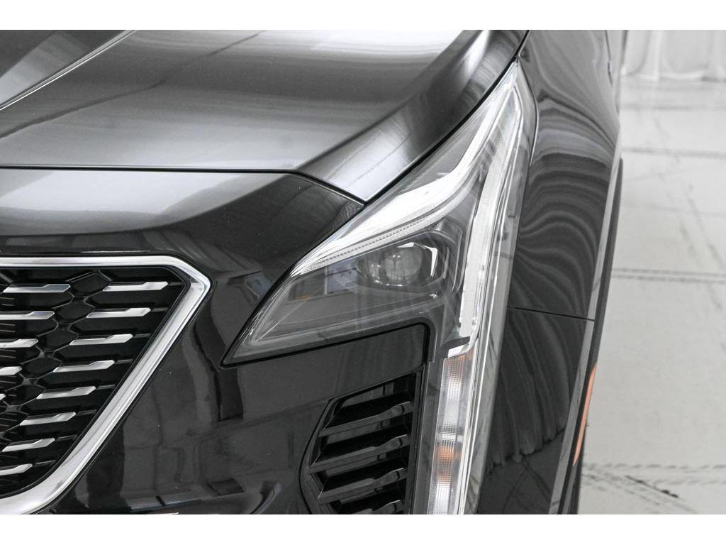 used 2023 Cadillac XT4 car, priced at $25,393