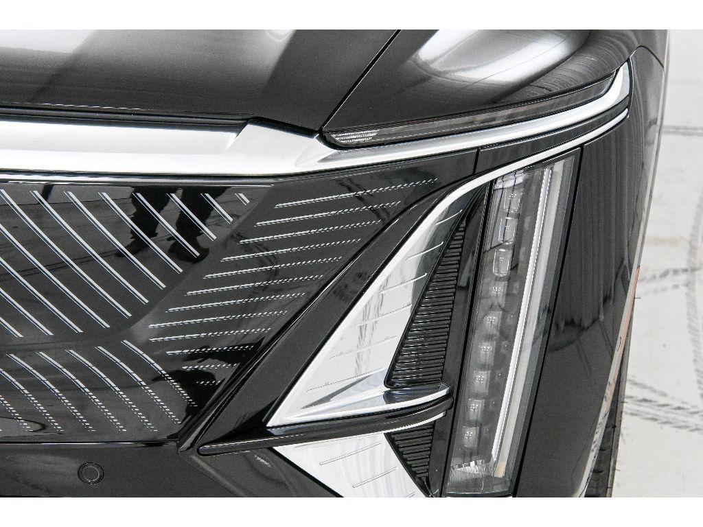 new 2025 Cadillac LYRIQ car, priced at $78,840