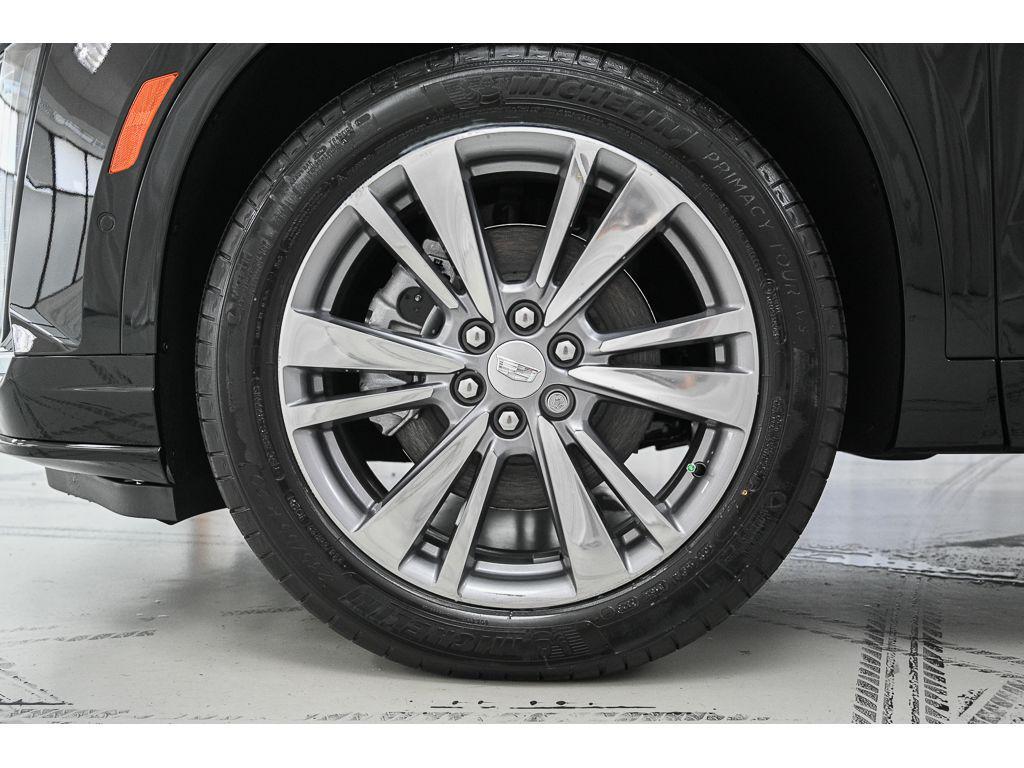 new 2025 Cadillac XT6 car, priced at $63,965