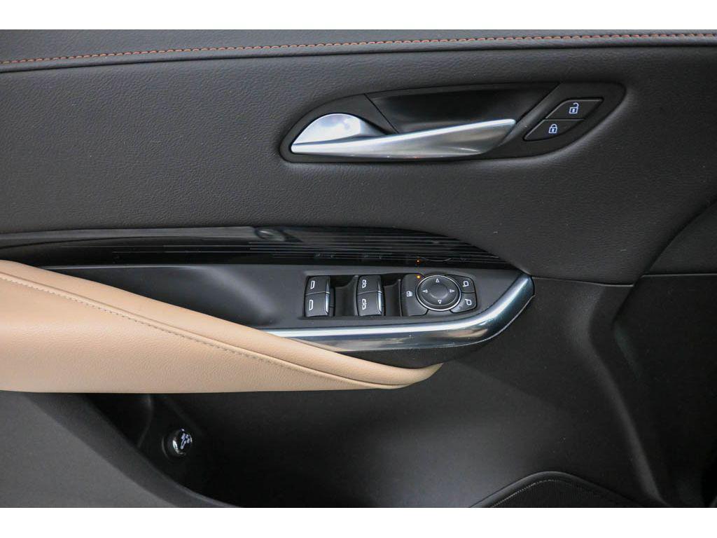 used 2024 Cadillac XT4 car, priced at $32,622