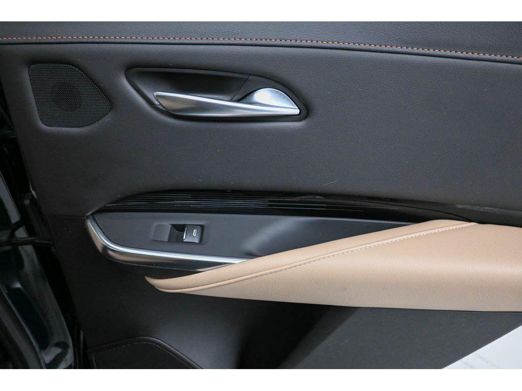 used 2024 Cadillac XT4 car, priced at $32,622