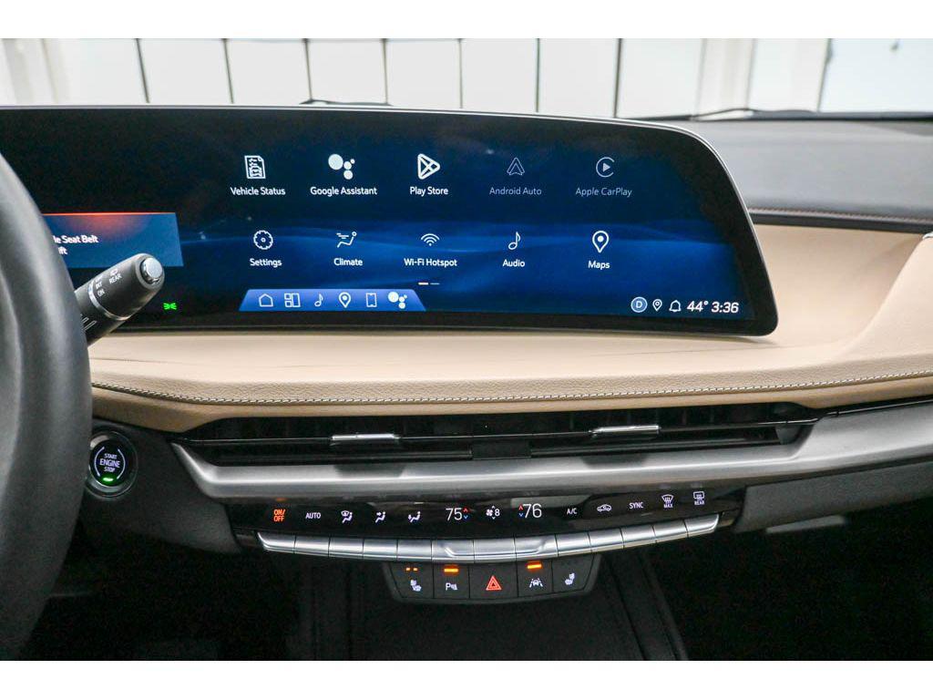 used 2024 Cadillac XT4 car, priced at $32,622