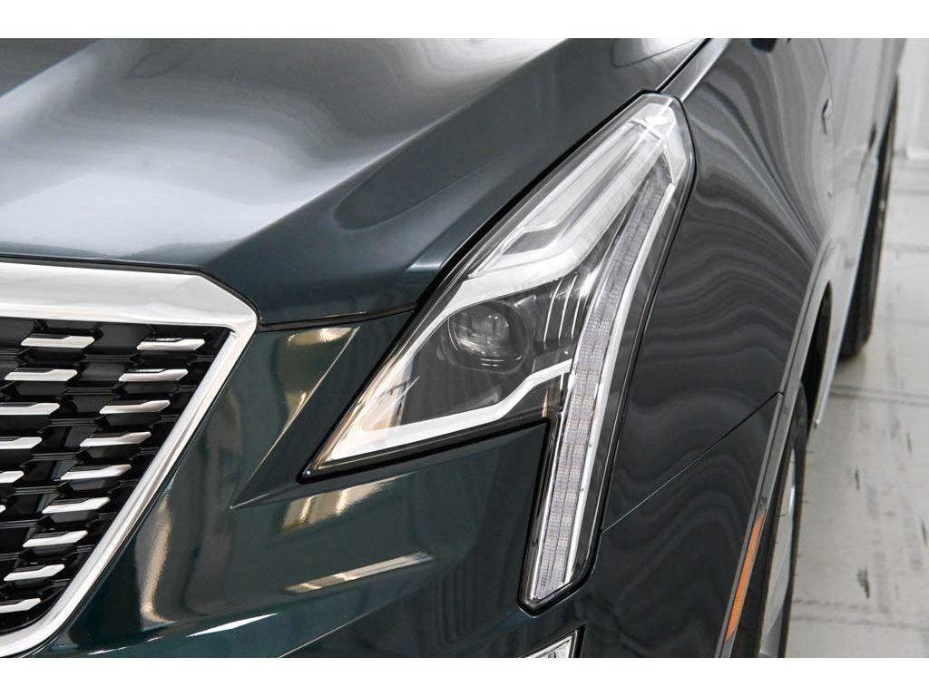 used 2025 Cadillac XT5 car, priced at $50,115