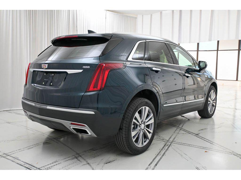 used 2025 Cadillac XT5 car, priced at $50,115