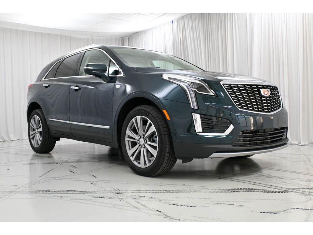 used 2025 Cadillac XT5 car, priced at $50,115