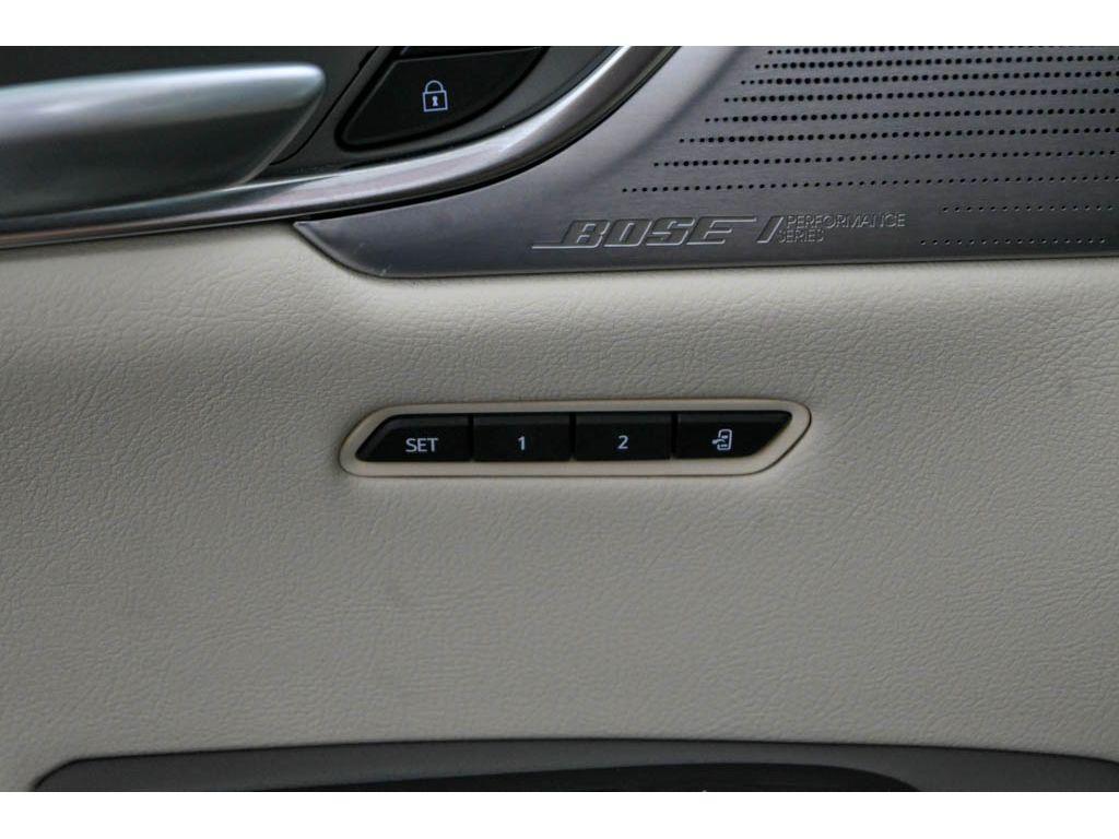 used 2025 Cadillac XT5 car, priced at $50,115