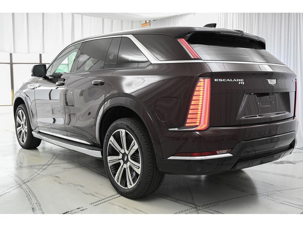 new 2025 Cadillac Escalade IQ car, priced at $142,810