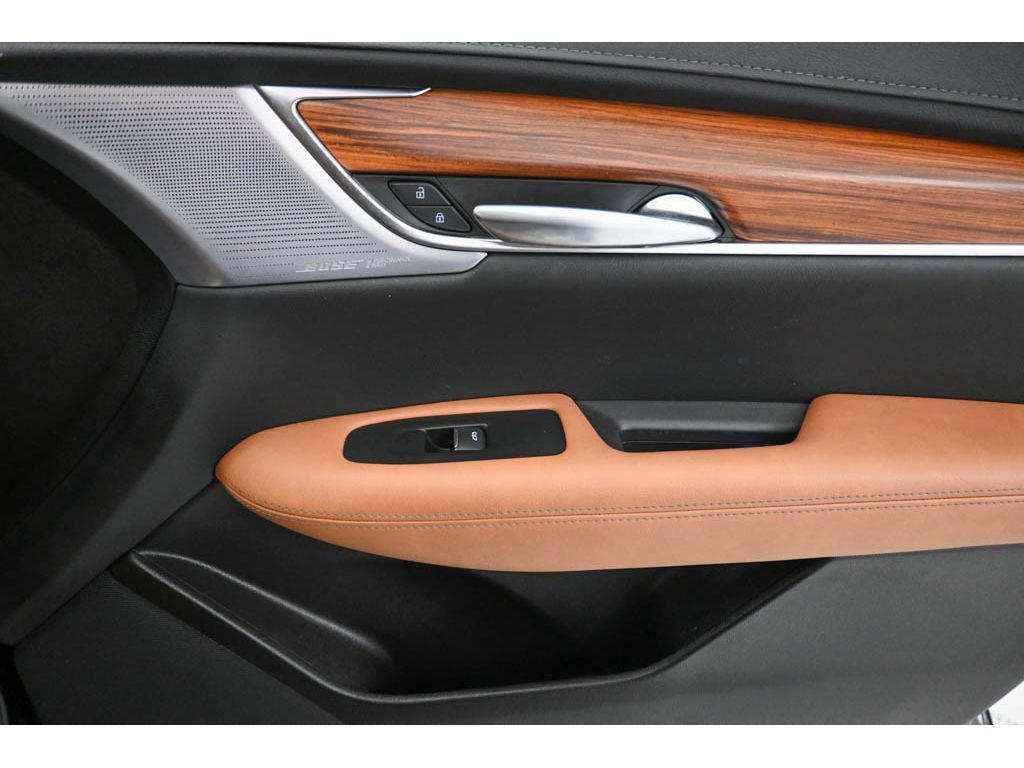 used 2023 Cadillac XT5 car, priced at $35,995