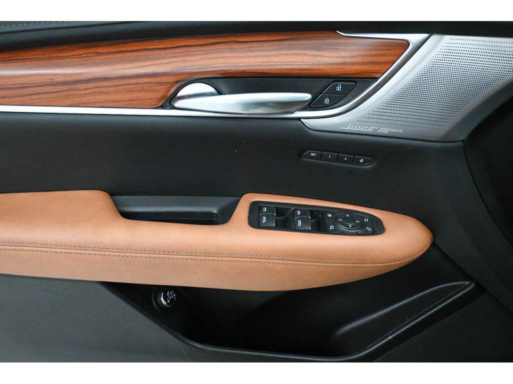 used 2023 Cadillac XT5 car, priced at $35,995