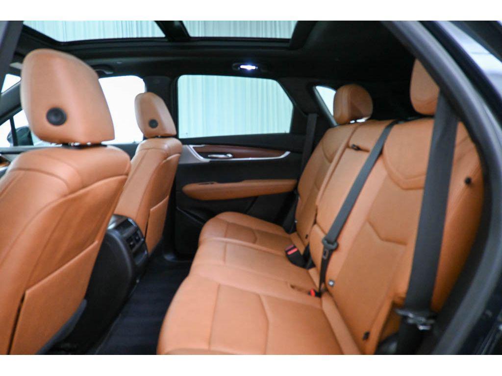 used 2023 Cadillac XT5 car, priced at $35,995