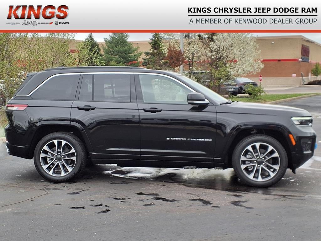 new 2025 Jeep Grand Cherokee 4xe car, priced at $69,104