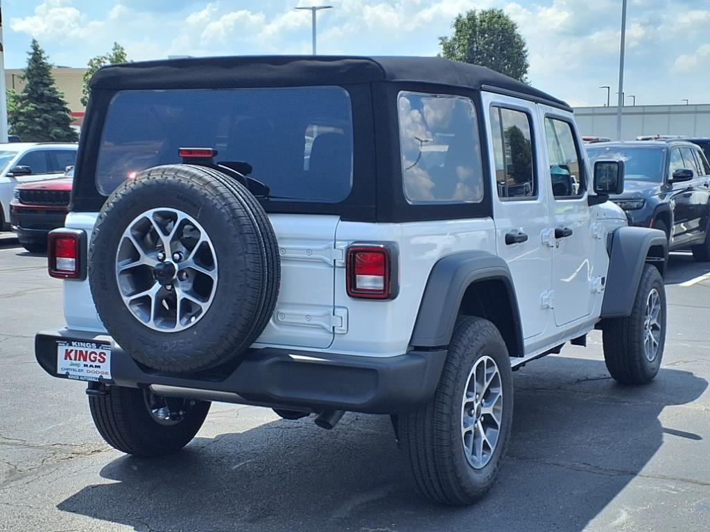 new 2025 Jeep Wrangler car, priced at $46,316