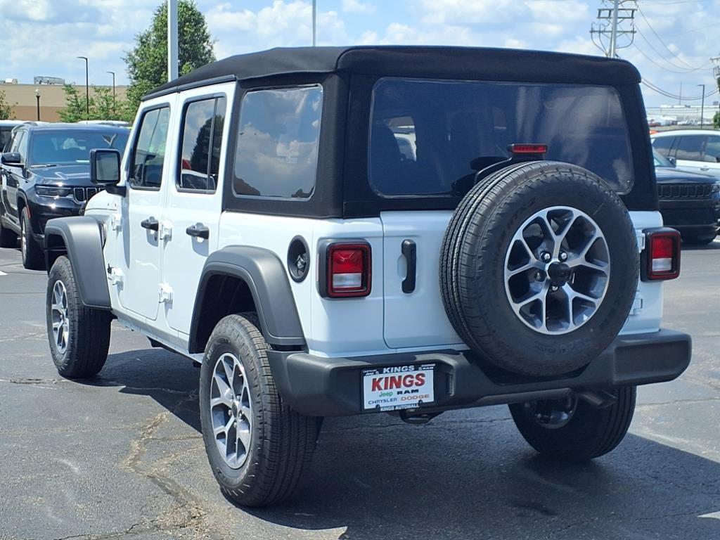 new 2025 Jeep Wrangler car, priced at $46,316