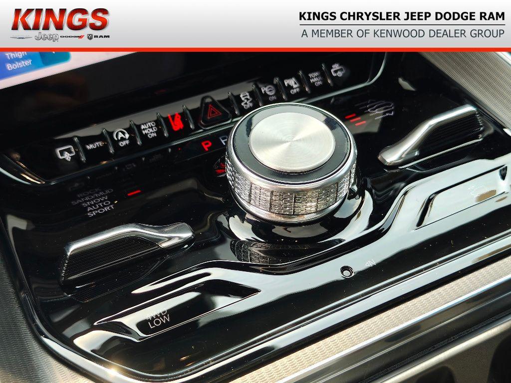 new 2024 Jeep Grand Wagoneer L car, priced at $97,526