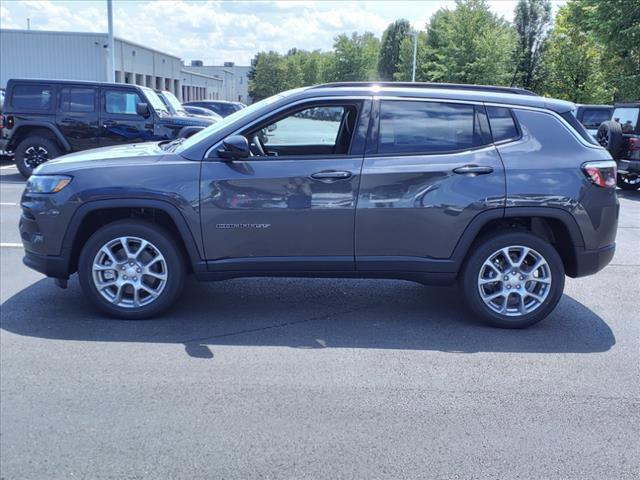 new 2024 Jeep Compass car, priced at $29,215