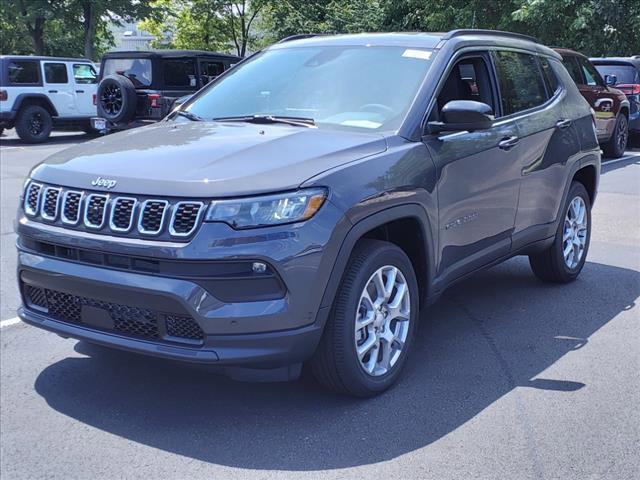 new 2024 Jeep Compass car, priced at $29,215