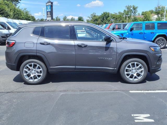 new 2024 Jeep Compass car, priced at $29,215