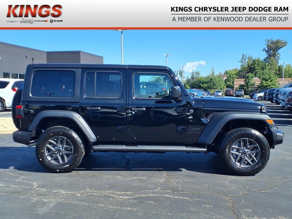 new 2025 Jeep Wrangler car, priced at $46,720