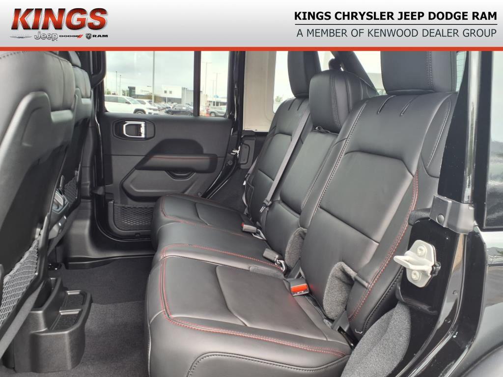 new 2025 Jeep Wrangler car, priced at $61,292