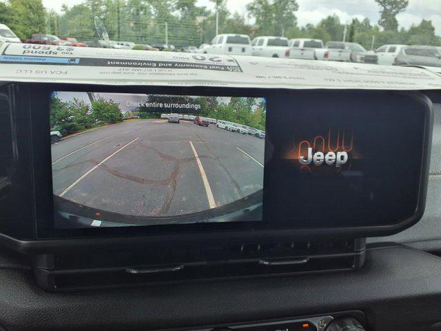 new 2025 Jeep Wrangler car, priced at $46,476