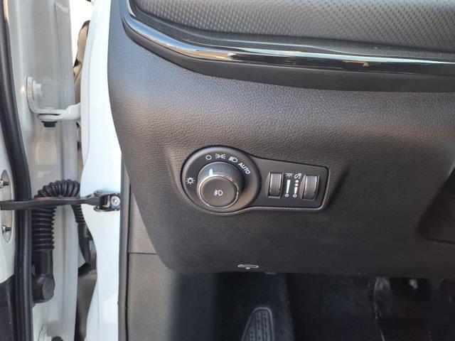 new 2025 Jeep Compass car, priced at $28,700