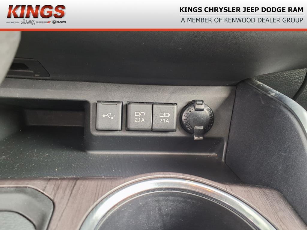 used 2021 Toyota Highlander car, priced at $32,959