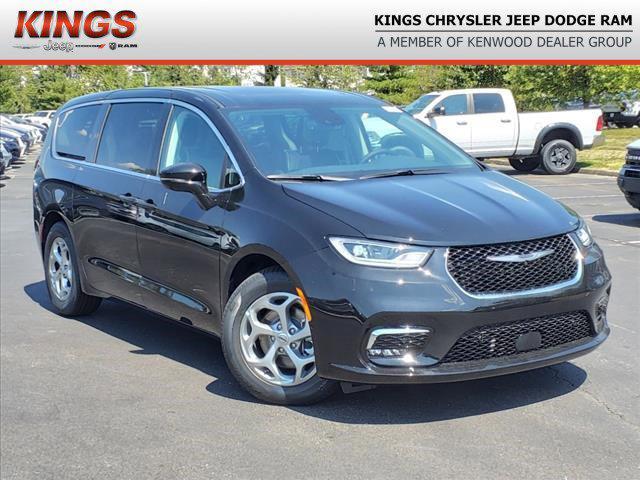 new 2024 Chrysler Pacifica car, priced at $42,251