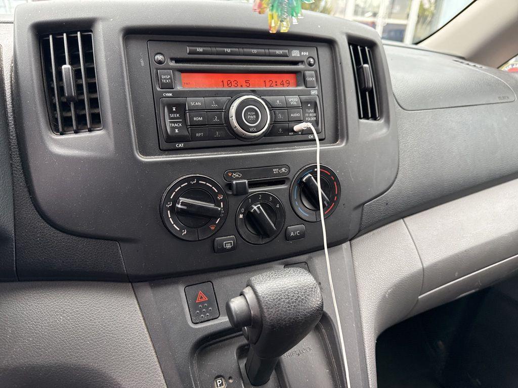 used 2015 Chevrolet City Express car, priced at $9,600