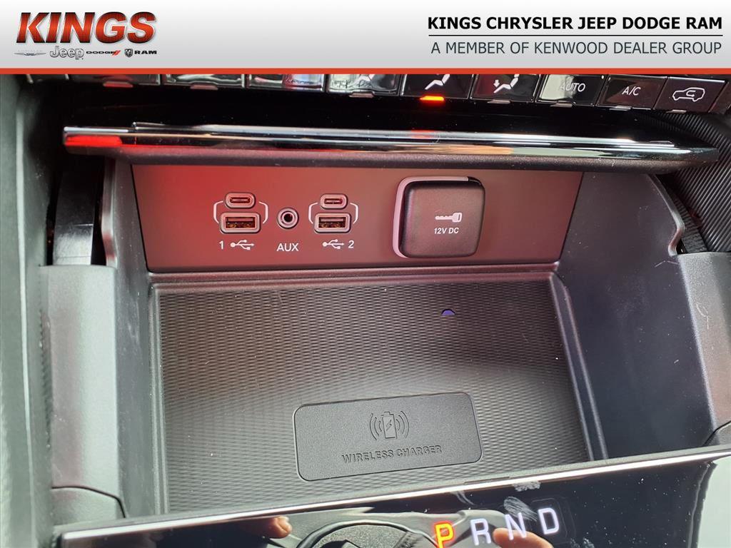 new 2025 Jeep Grand Cherokee car, priced at $41,719