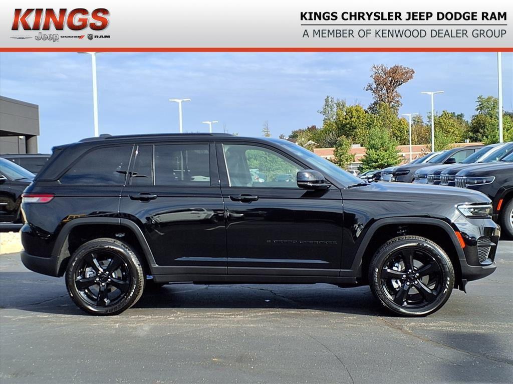 new 2025 Jeep Grand Cherokee car, priced at $41,719