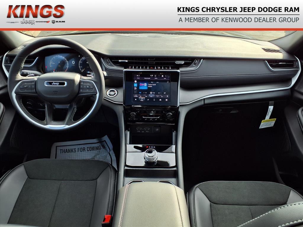 new 2025 Jeep Grand Cherokee car, priced at $41,719