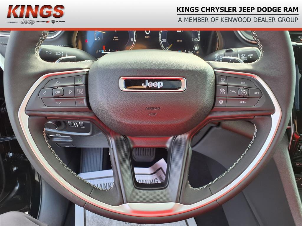 new 2025 Jeep Grand Cherokee car, priced at $41,719