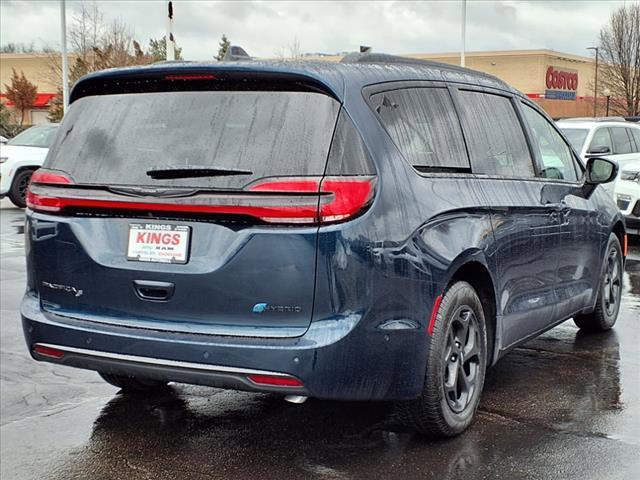 new 2025 Chrysler Pacifica Hybrid car, priced at $49,762