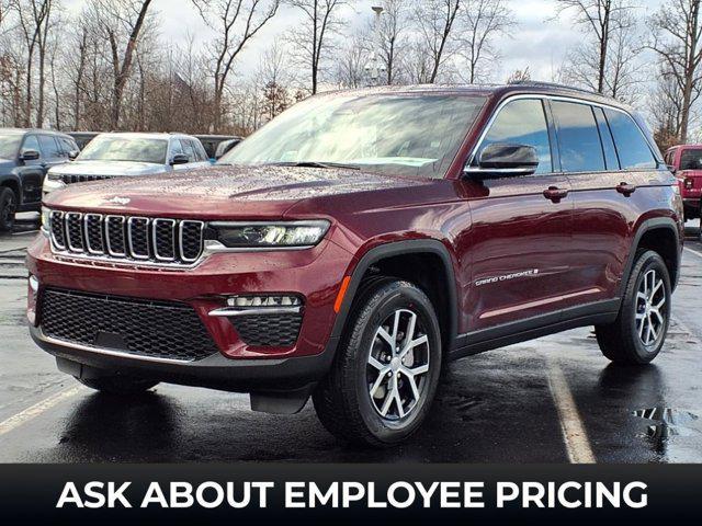 new 2025 Jeep Grand Cherokee car, priced at $44,295