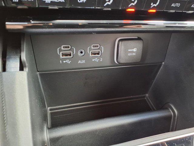 new 2025 Jeep Grand Cherokee car, priced at $43,093