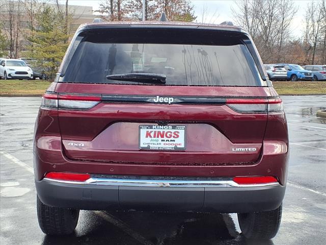 new 2025 Jeep Grand Cherokee car, priced at $44,043