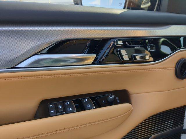 new 2023 Jeep Grand Wagoneer car, priced at $92,900