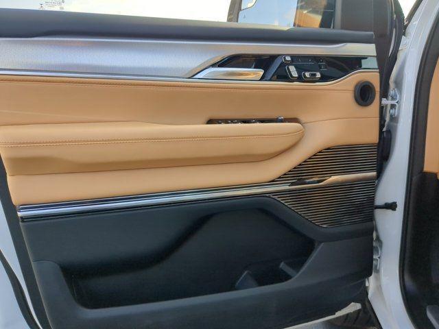 new 2023 Jeep Grand Wagoneer car, priced at $92,900