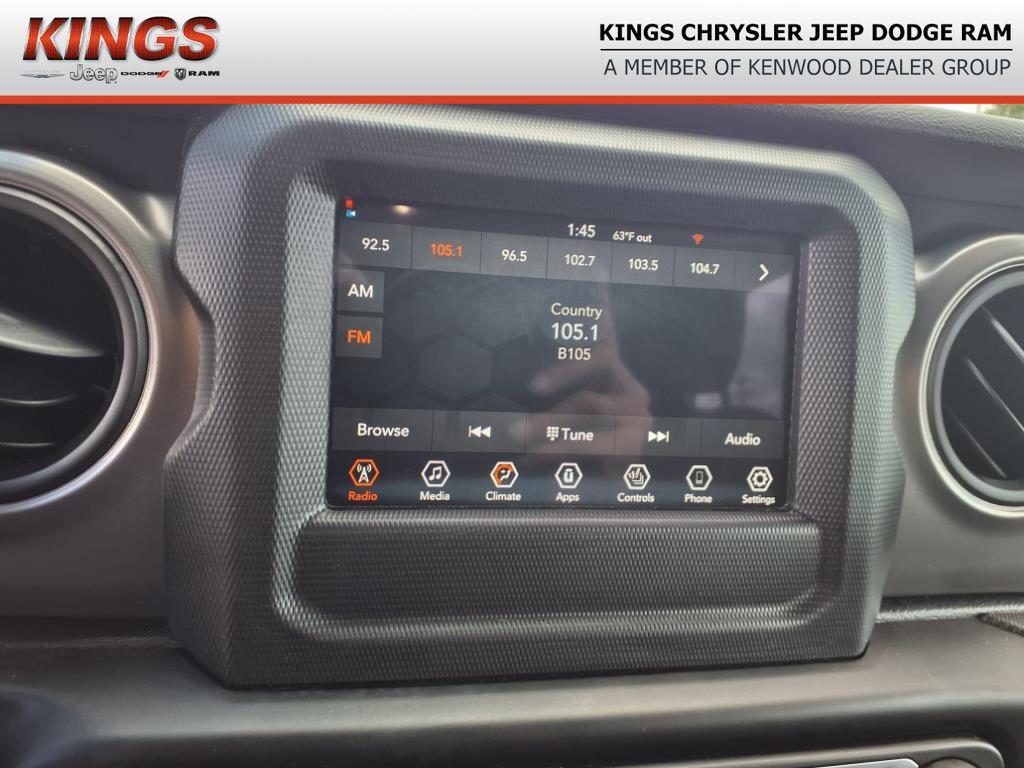 used 2023 Jeep Gladiator car, priced at $35,400