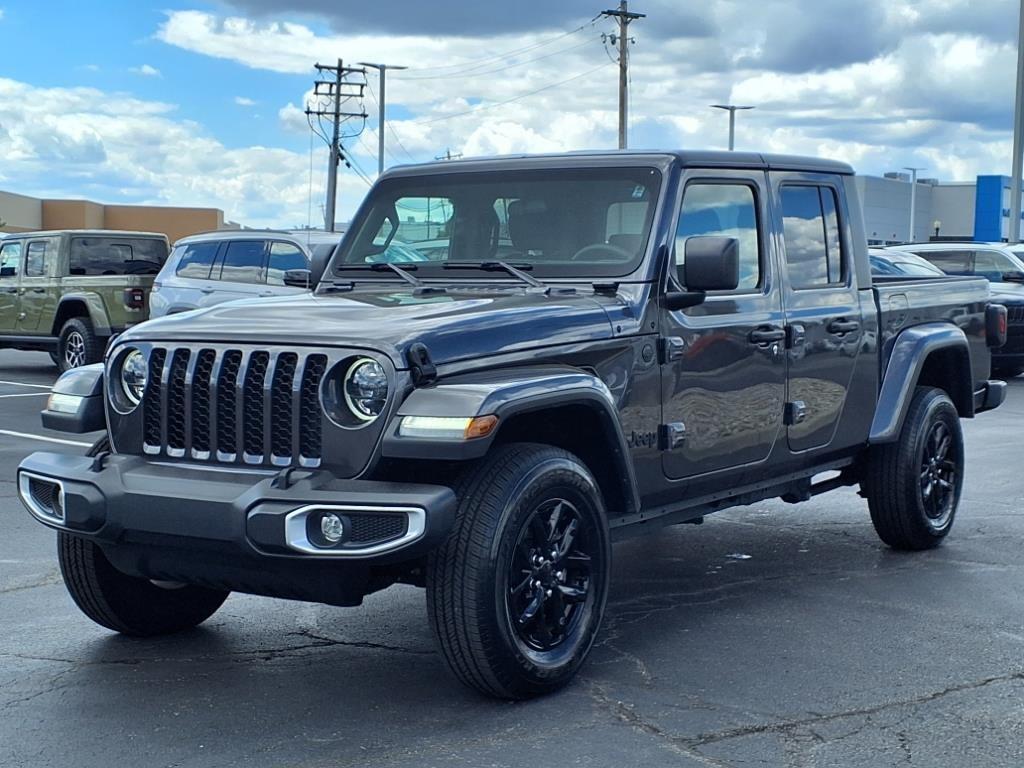 used 2023 Jeep Gladiator car, priced at $32,100