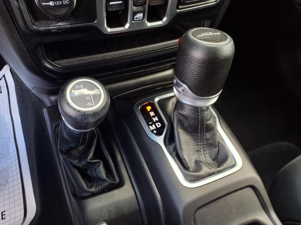 used 2023 Jeep Gladiator car, priced at $32,100