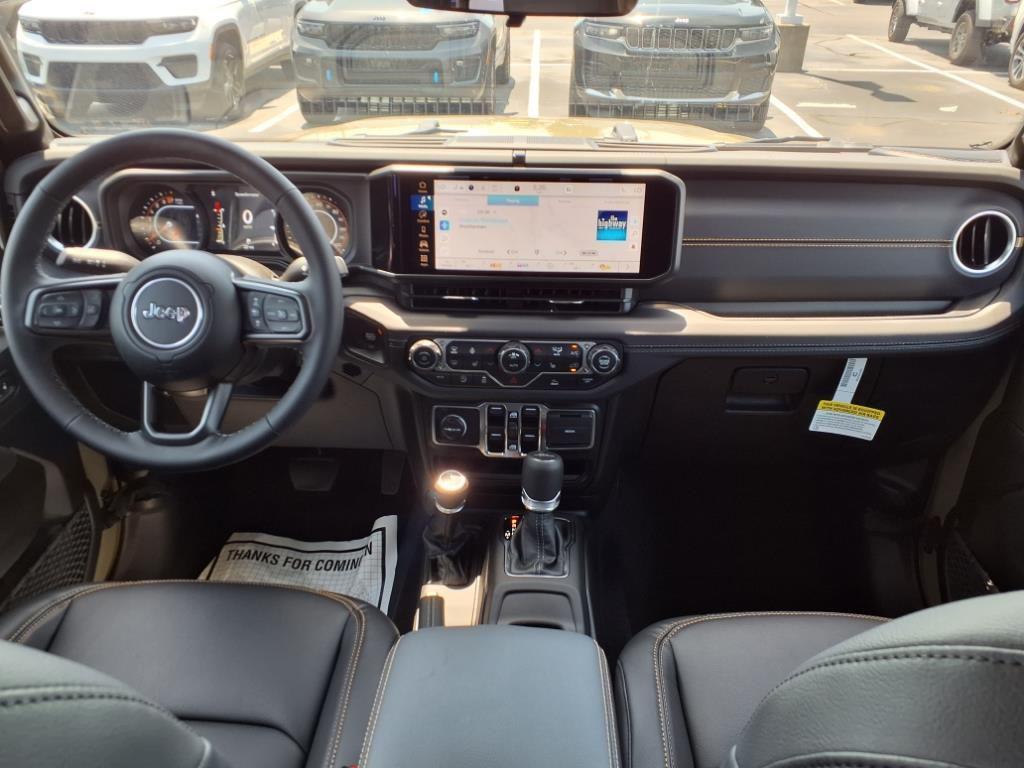 new 2025 Jeep Gladiator car, priced at $46,652