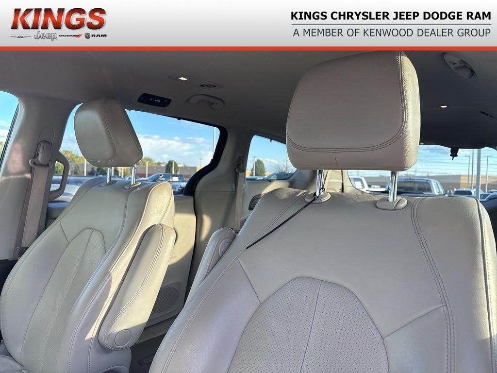 used 2020 Chrysler Pacifica car, priced at $20,400