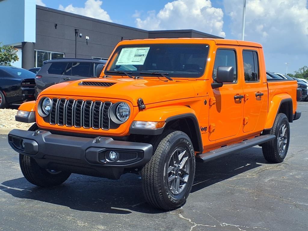 new 2025 Jeep Gladiator car, priced at $47,716
