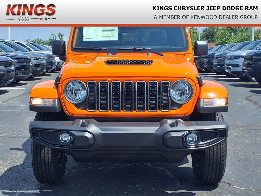 new 2025 Jeep Gladiator car, priced at $44,890